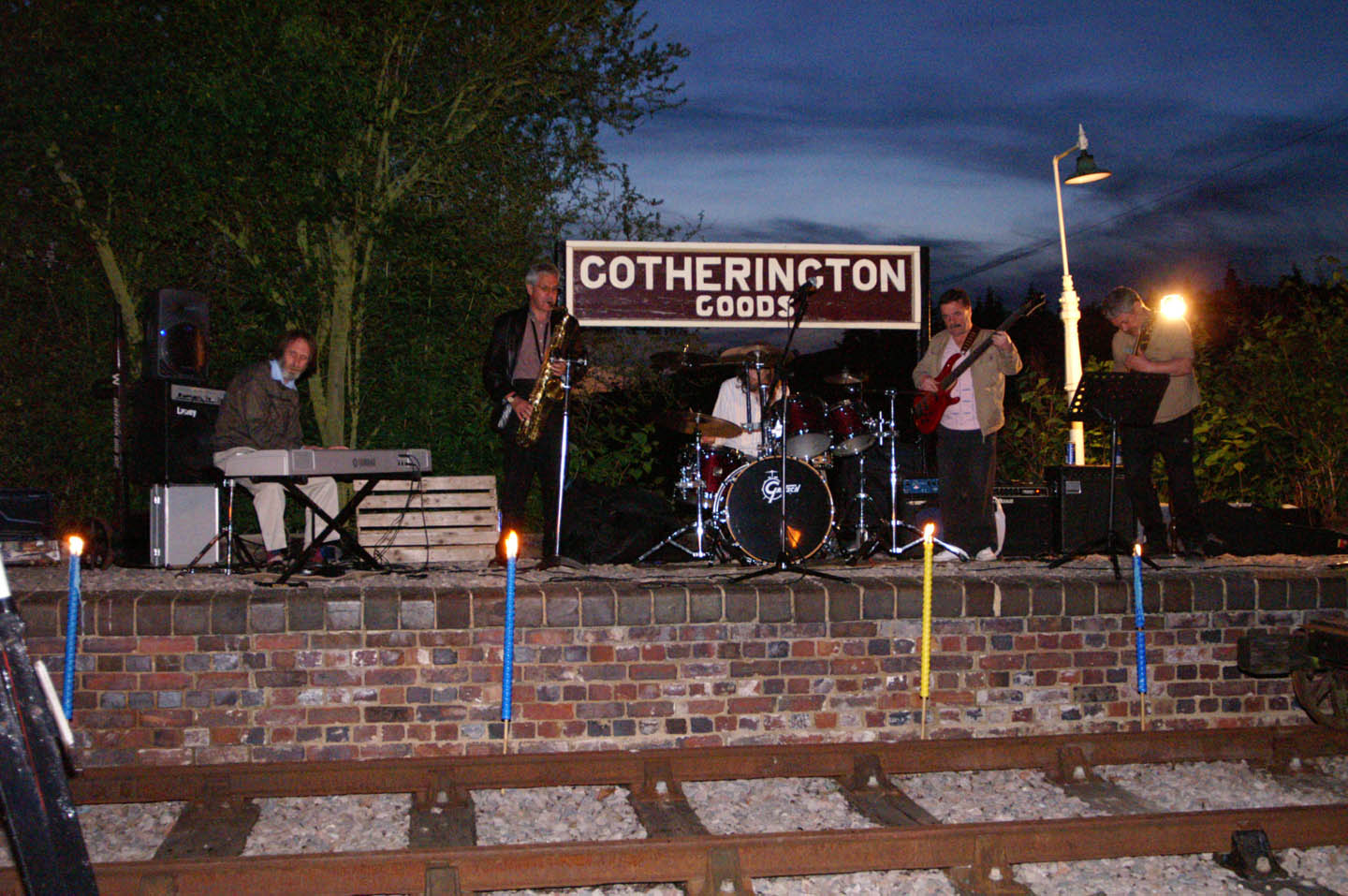 Brown Windsor play at Gotherington